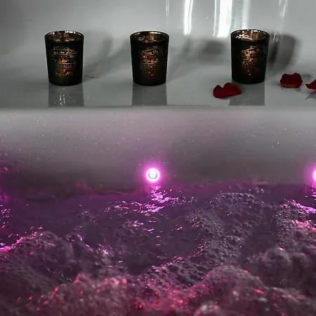 Romantique Avec Jacuzzi Et Terrasse Apartment *